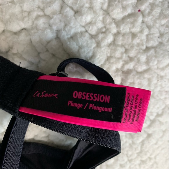 La Senza Obsession Plunge Push-Up Bra Lace Black Size 32C - Picture 5 of 6